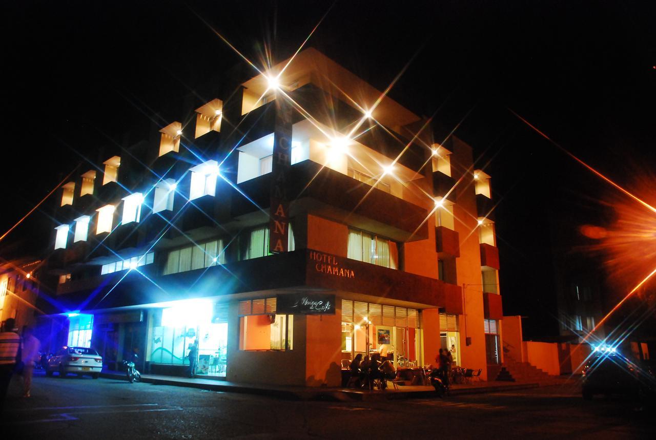 Hotel Chamana Caicedonia Exterior photo